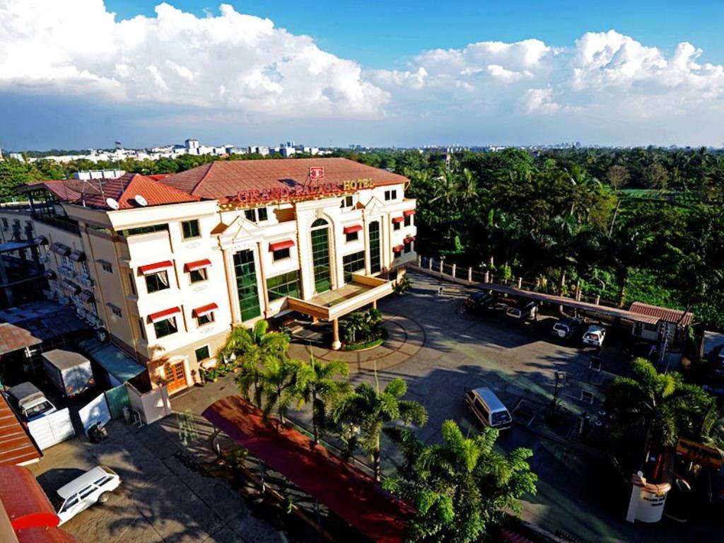 Grand Palace Hotel Янгон Экстерьер фото