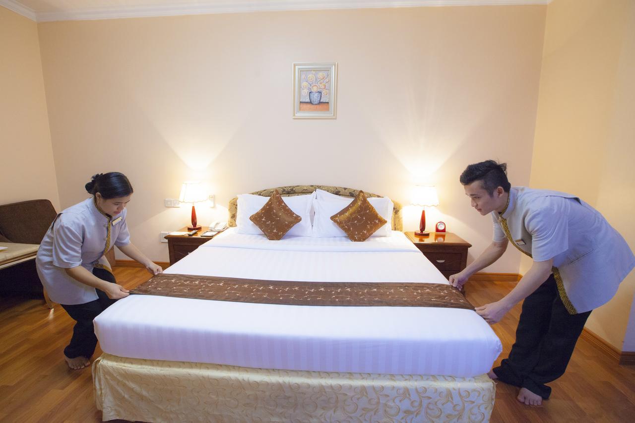 Grand Palace Hotel Янгон Экстерьер фото
