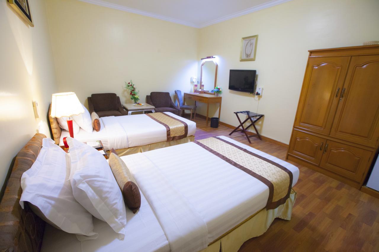 Grand Palace Hotel Янгон Экстерьер фото