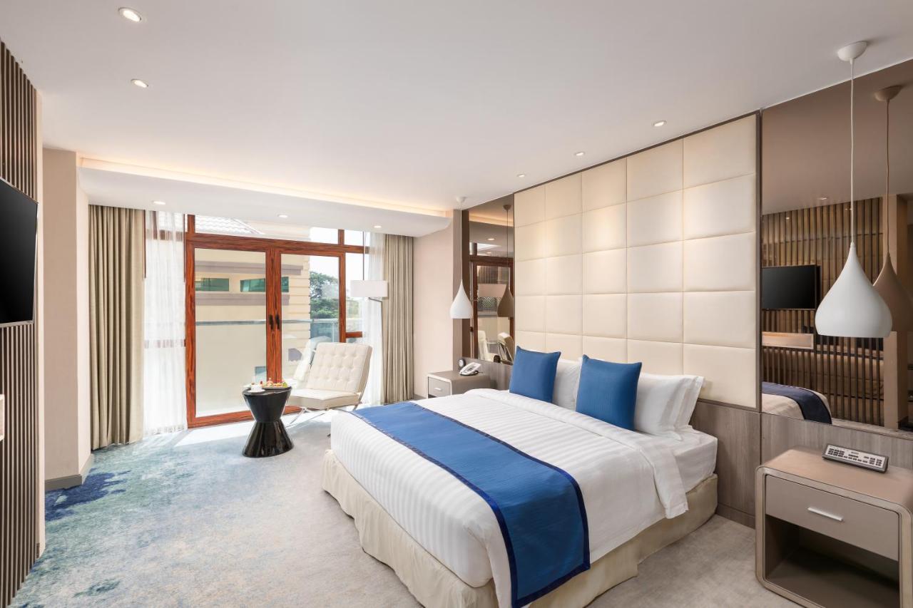Grand Palace Hotel Янгон Экстерьер фото